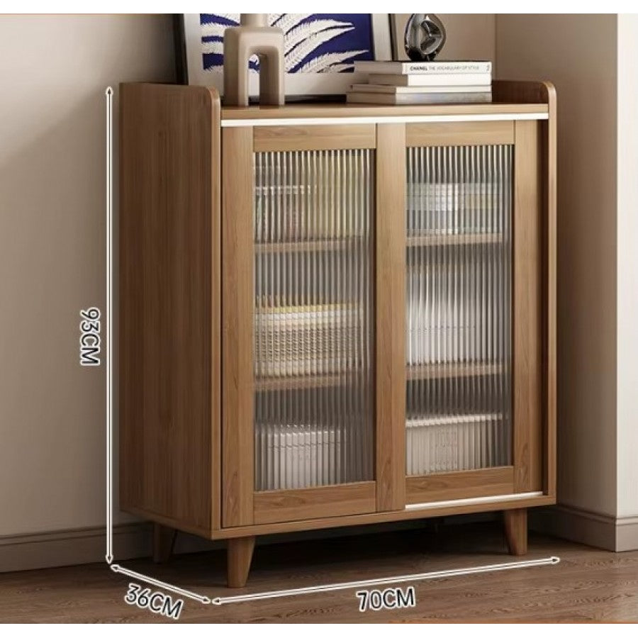 Ξύλινος μπουφές σε καρυδί χρώμα